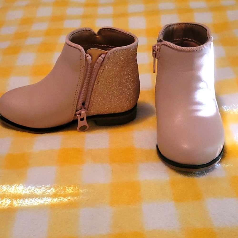 Cat and Jack sparkle booties